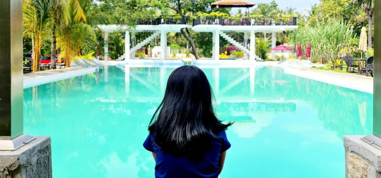 Lucky Beach Resort トリンコマリー エクステリア 写真